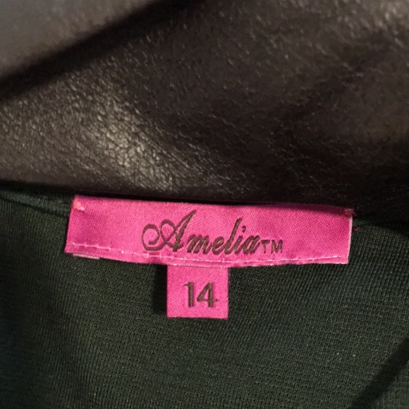 Forest Green Tunic with Faux Leather Collar - Picture 8 of 11